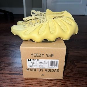 Yeezy 450 Sulfur